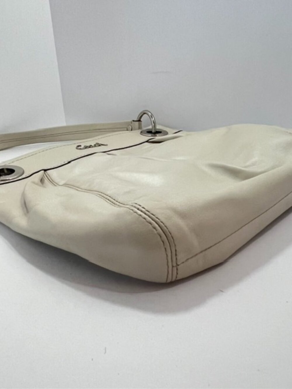 Coach Y2K Ashley Hippie Pearl White Leather Shoulder Bag F17605 chunky hardware - Picture 6 of 16